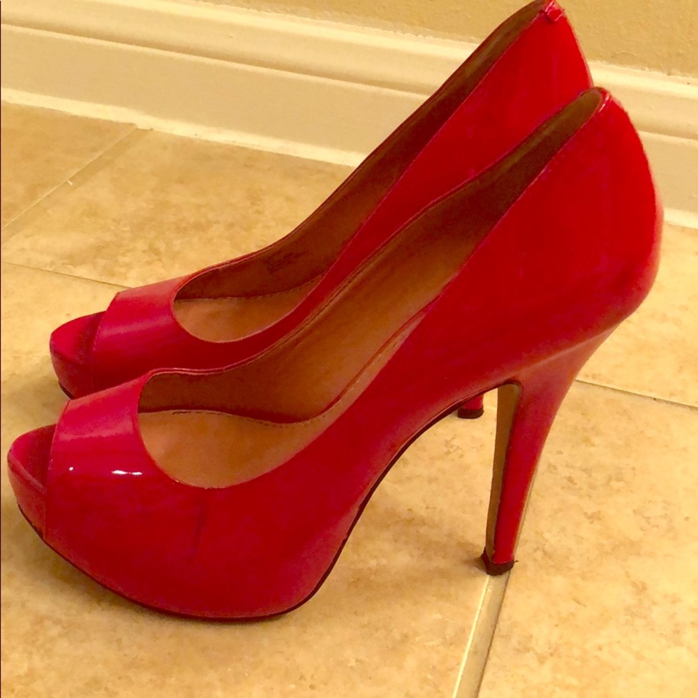 Vince Canute Patent Red Pumps
